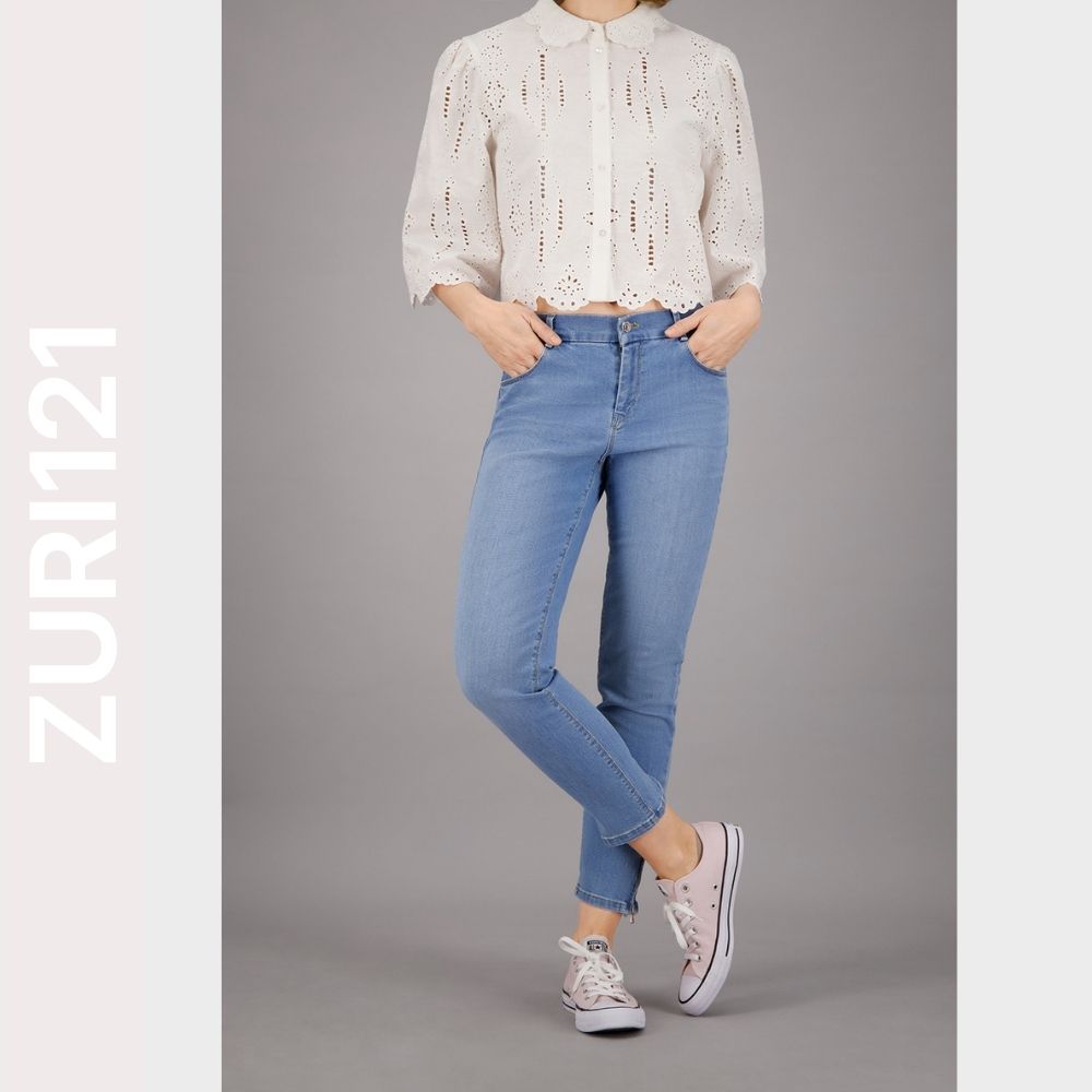 ZURI121