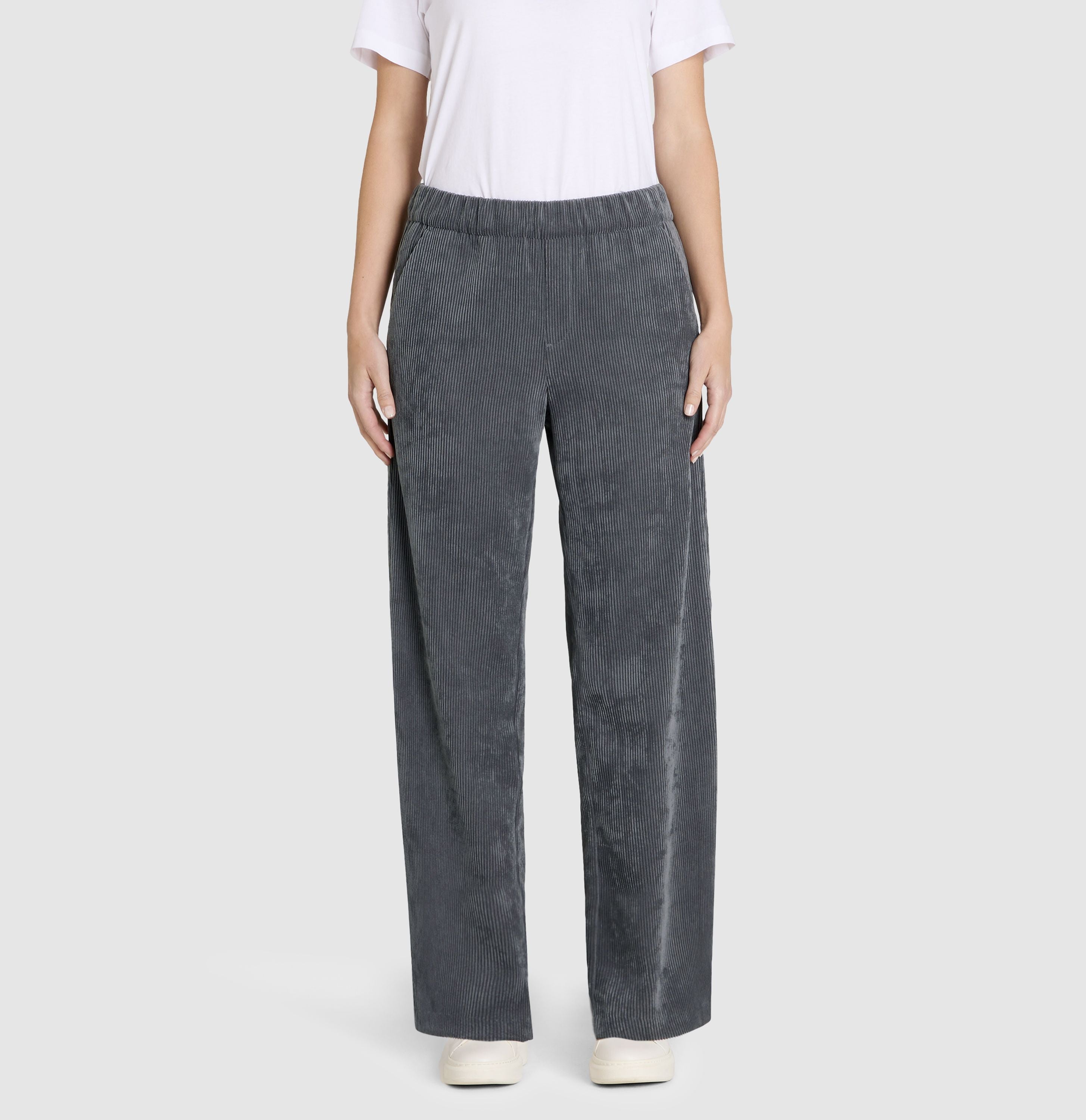 MAC JEANS - CHIARA, Fluid corduroy - Wide Fit - 3051-00-0410L-074 - grau