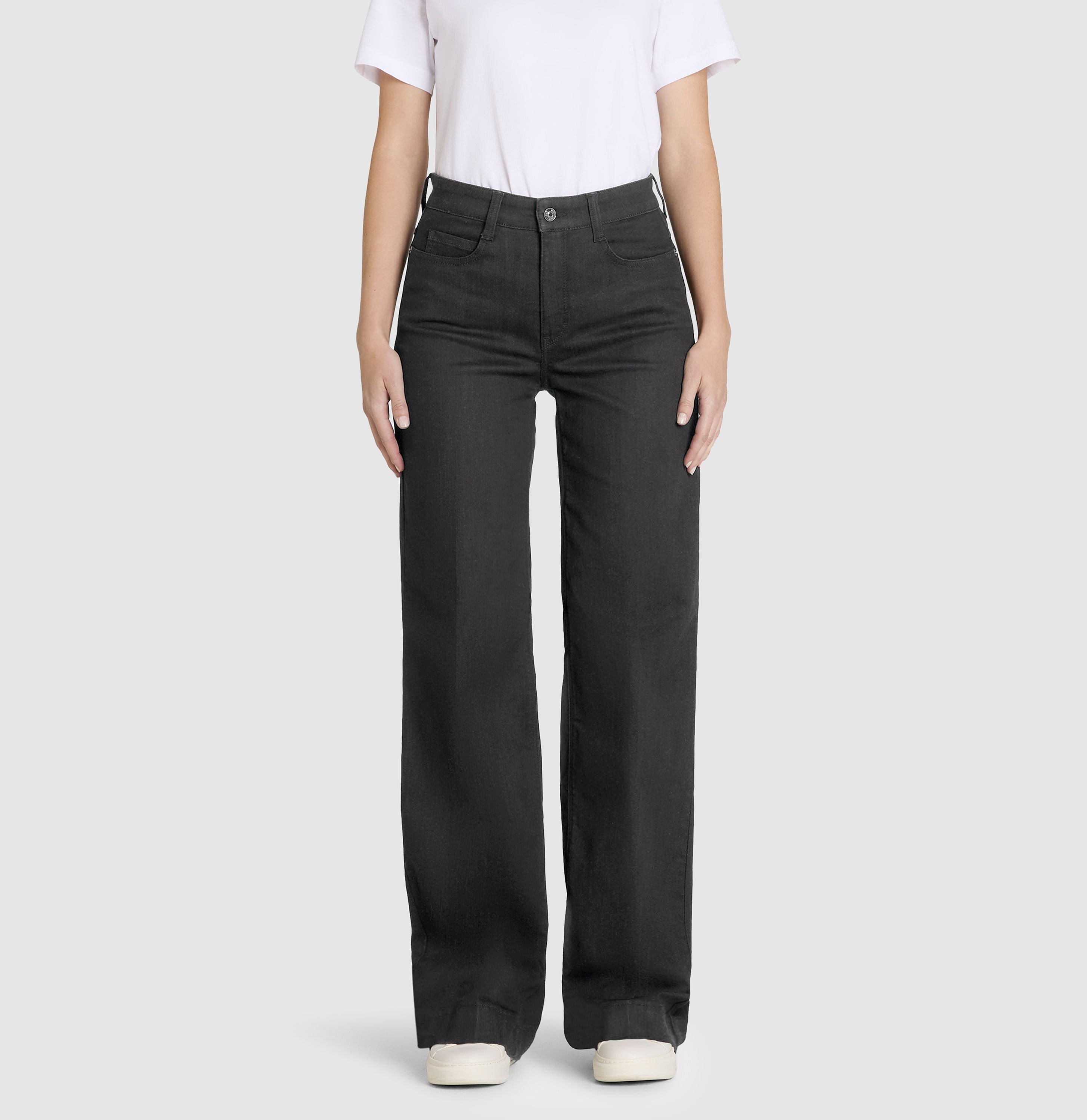 MAC JEANS - WIDE, Authentic Stretch Denim - Wide Fit - 5228-90-0387L-D999 - schwarz