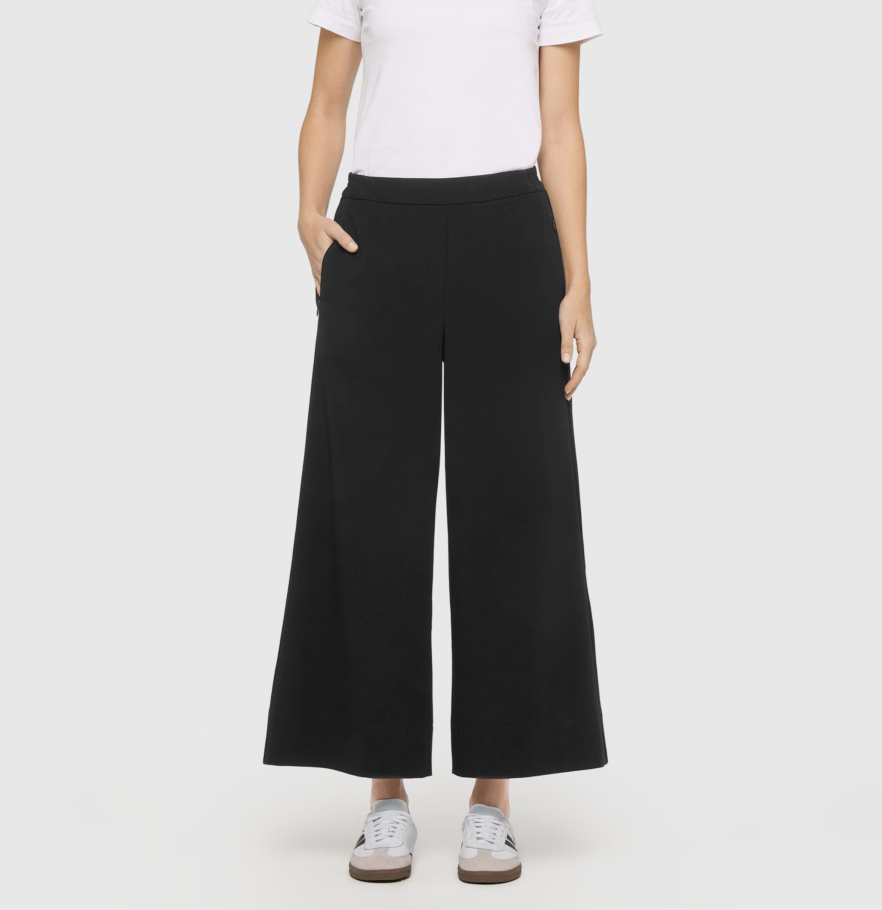 MAC JEANS - CORALIE, Floating crepe - Wide Fit - 3493-00-0231L-090 - schwarz