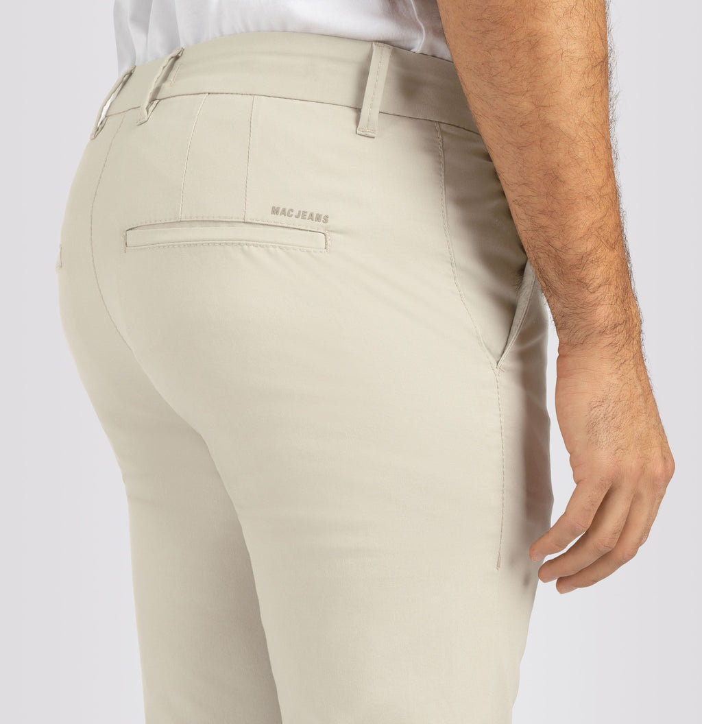 MAC JEANS - Griffin, Techno Twill - Tapered Fit - 6617-00-0705L-234 - braun