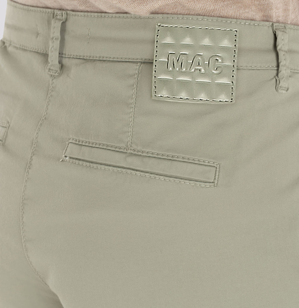 MAC JEANS - CHINO, Authentic stretch gabardine - Slim Fit - 3075-00-0434L-343R - grün