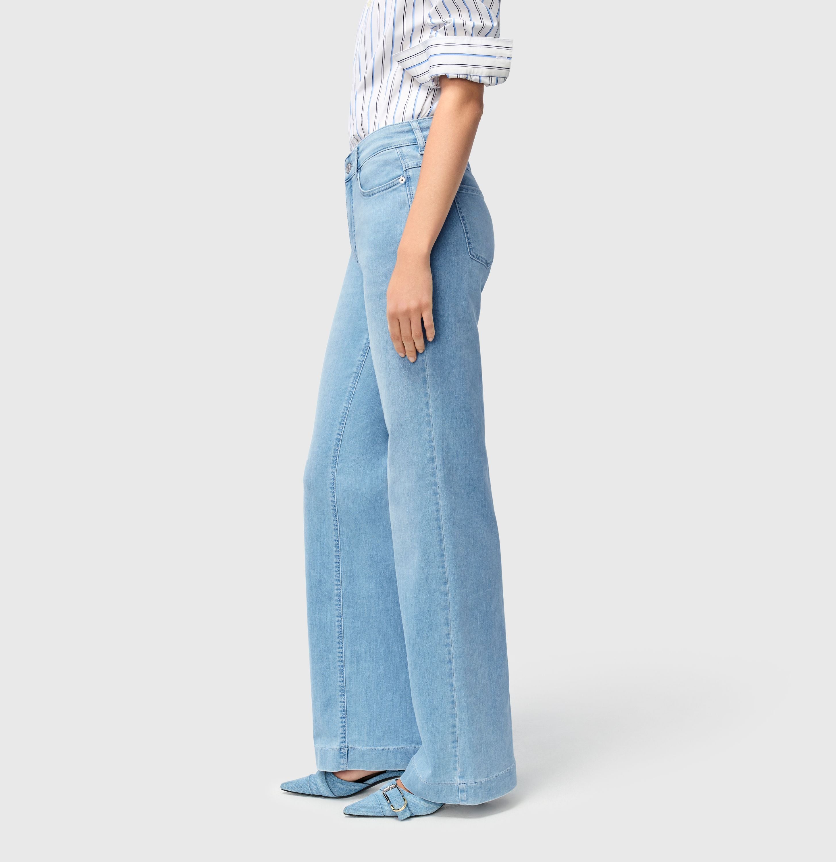 MAC JEANS - WIDE, Authentic Stretch Denim - Wide Fit - 5228-90-0387L-D296 - blau