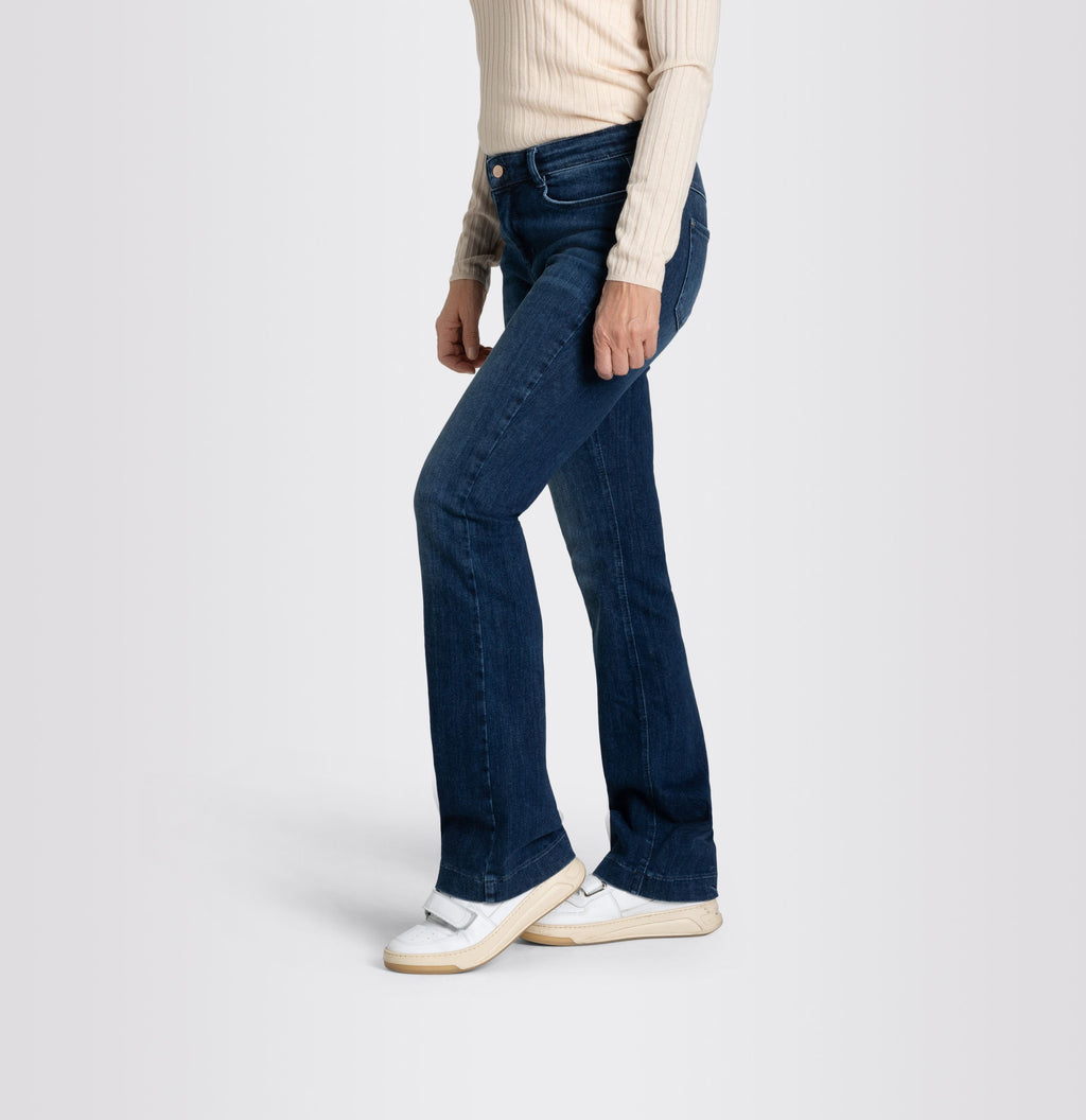 MAC JEANS - DREAM BOOT, Authentic mega flex - Flared Fit - 5429-90-0358L-D574 - blau