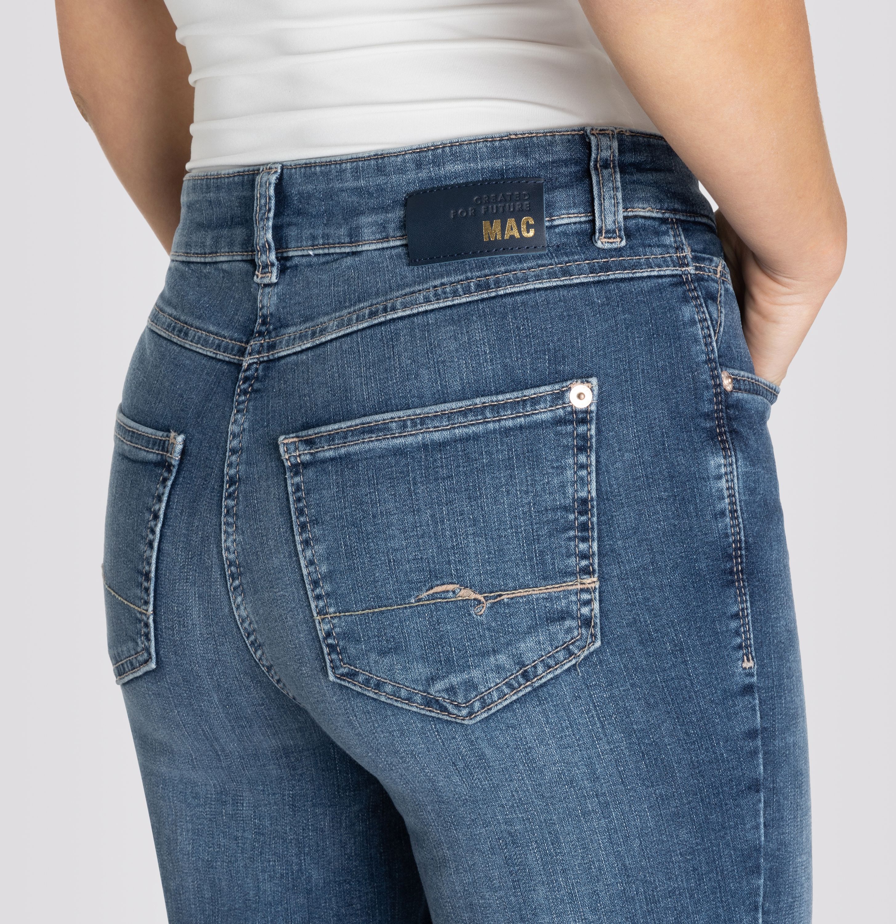 MAC JEANS - MELANIE, PERFECT Fit Forever Denim - Straight Fit - 5040-97-0380L-D586 - blau
