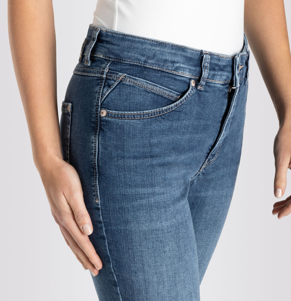 MAC JEANS - MELANIE, PERFECT Fit Forever Denim - Straight Fit - 5040-97-0380L-D586 - blau