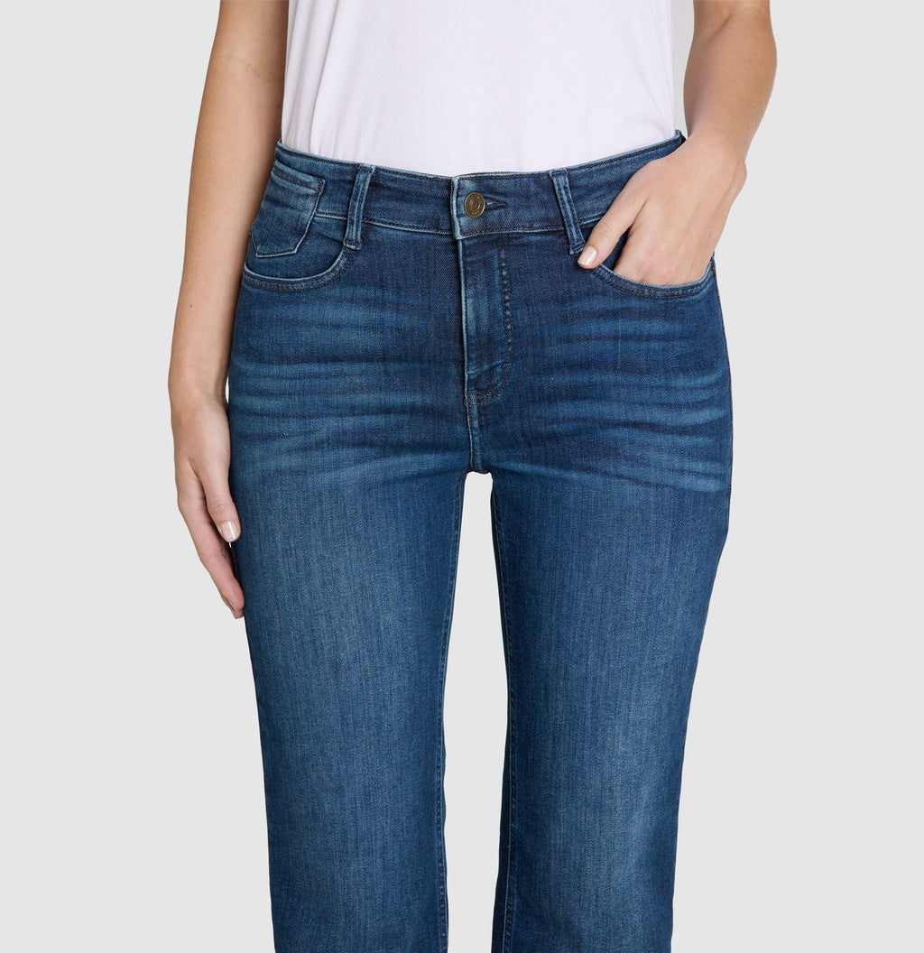 MAC JEANS - LAURA, Authentic Stretch Denim - Flared Fit - 5225-90-0387L-D638 - blau