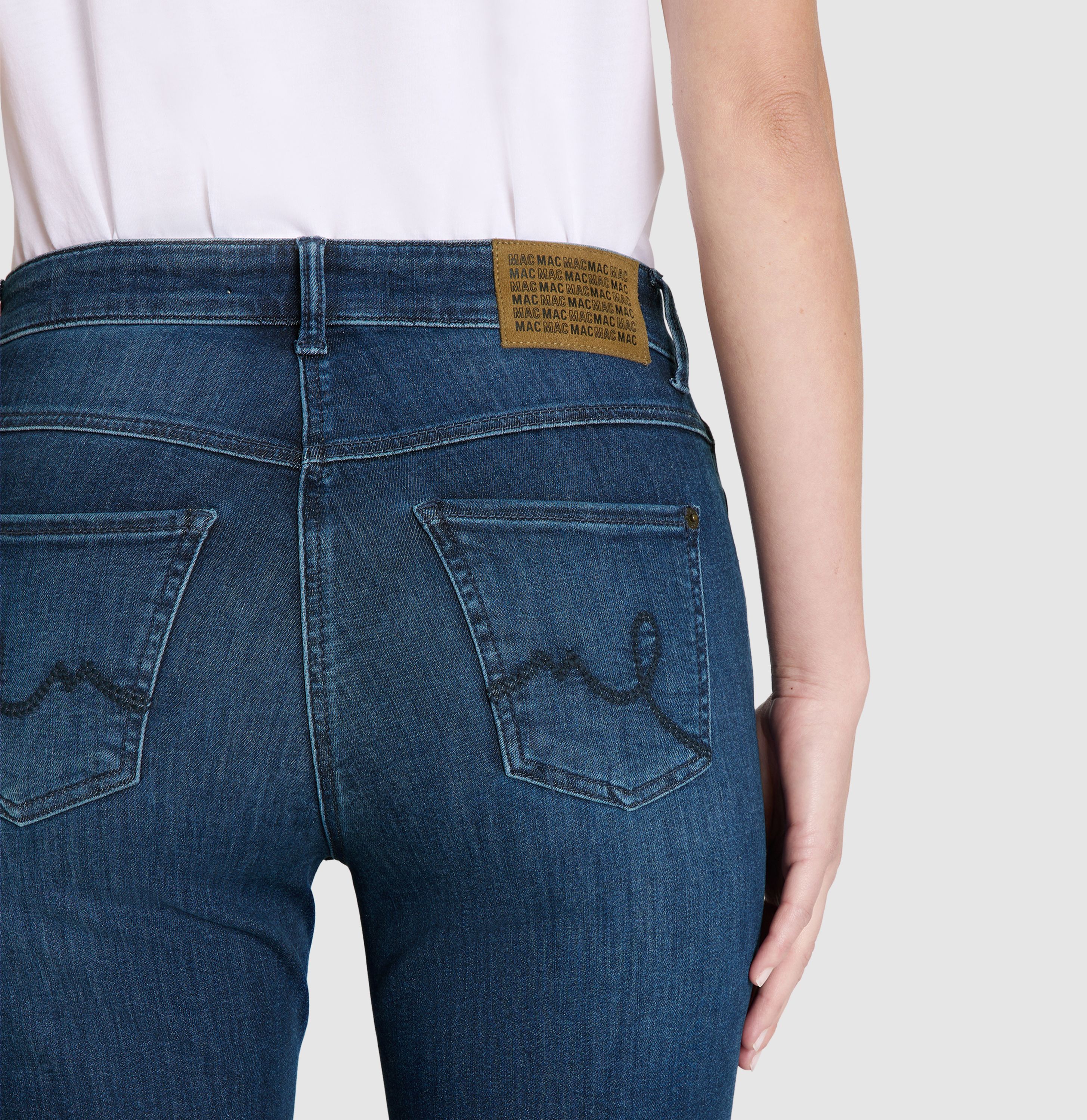MAC JEANS - LAURA, Authentic Stretch Denim - Flared Fit - 5225-90-0387L-D638 - blau