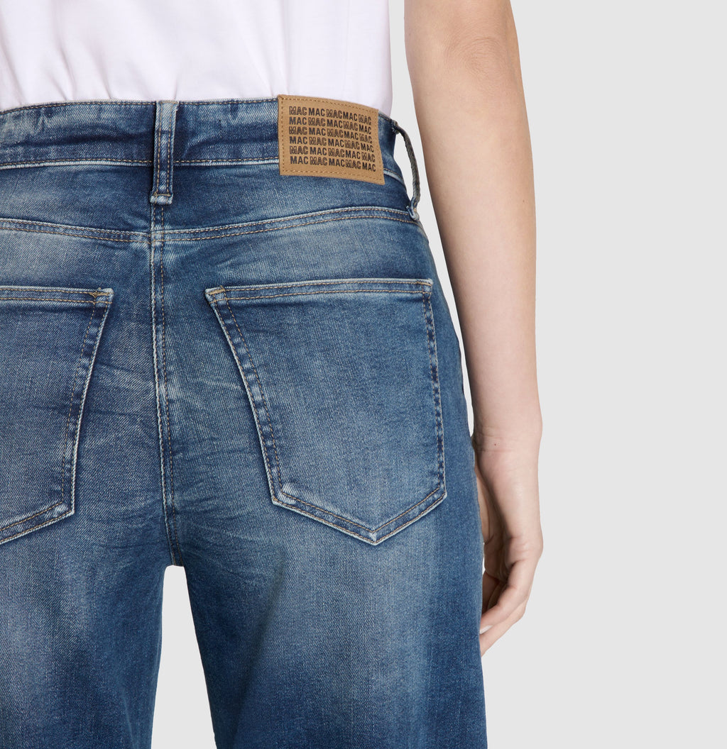 MAC JEANS - DANNI, Light authentic denim - Barrel Fit - 3110-90-0389L-D681 - blau