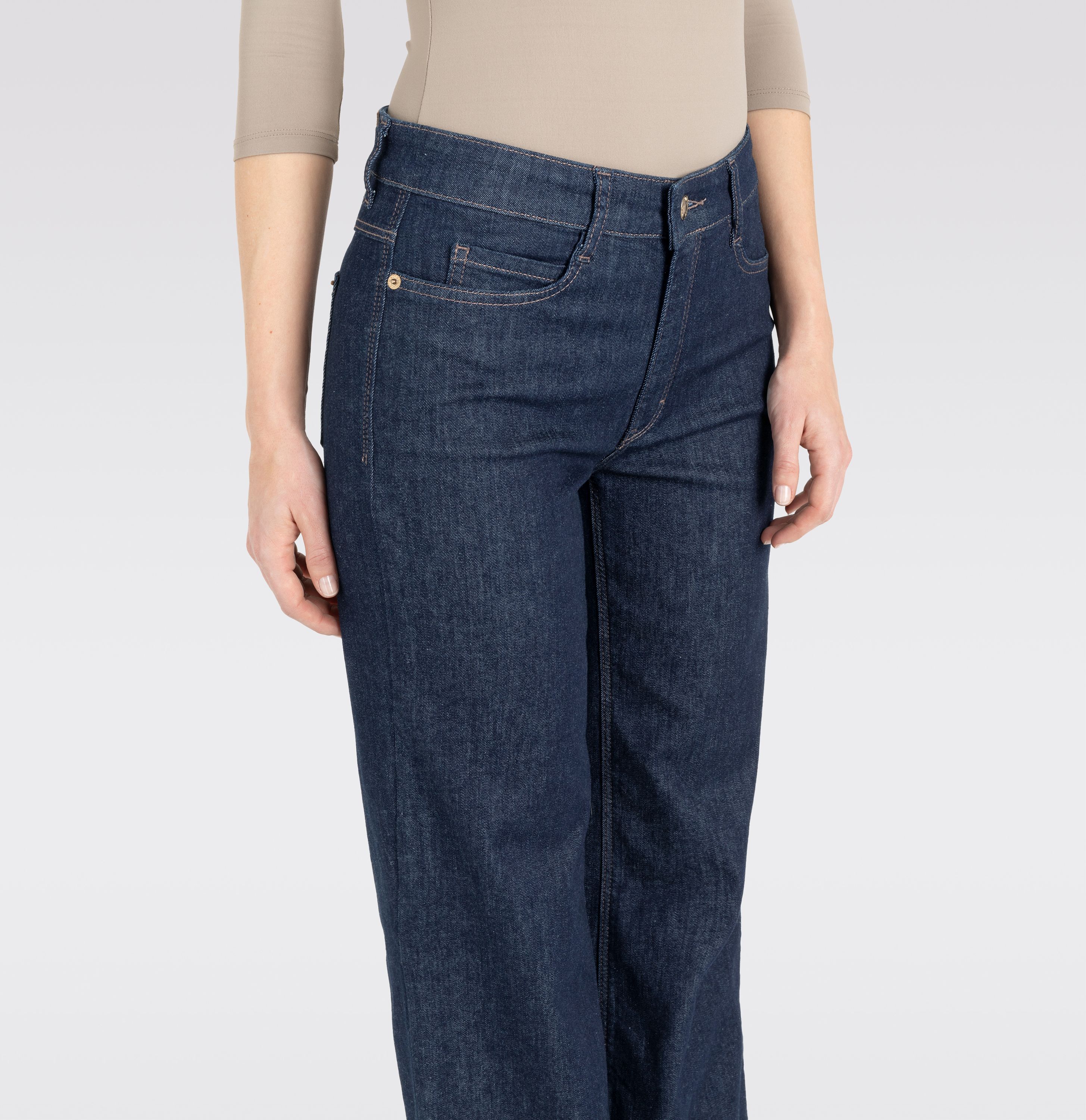 MAC JEANS - WIDE, Authentic Stretch Denim - Wide Fit - 5228-90-0387L-D683 - blau